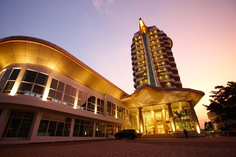 Viva Garden Serviced Residence Bangkok Exterior foto